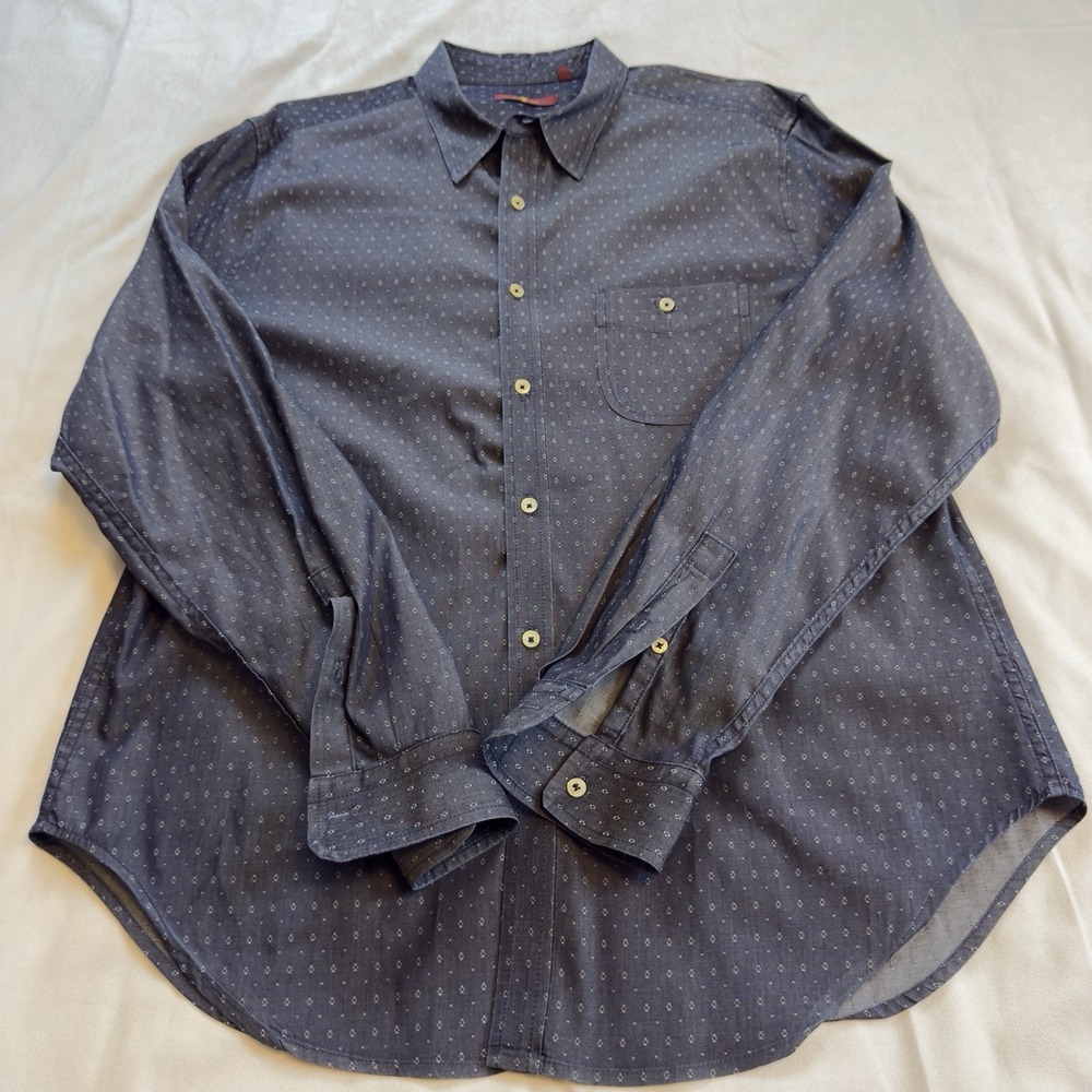 7 For All Mankind Men's Button Up Shirt XL Blue With White Geometric‎ Design